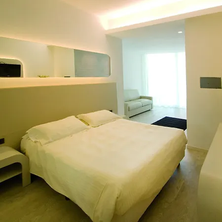 Le Palme - Premier ホテル 4*