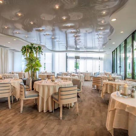 Le Palme - Premier 4* Milano Marittima